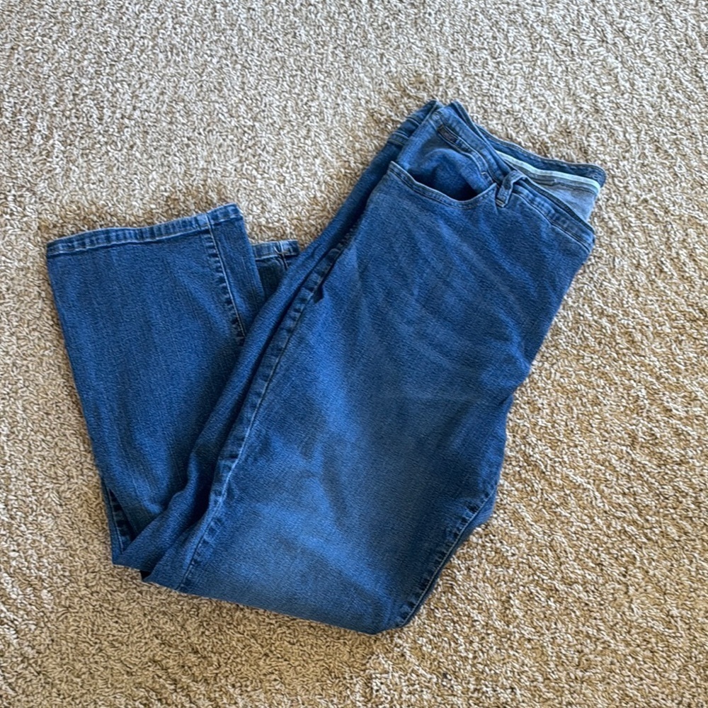 Lee Platinum Label Straight Jeans Naturally Slimming